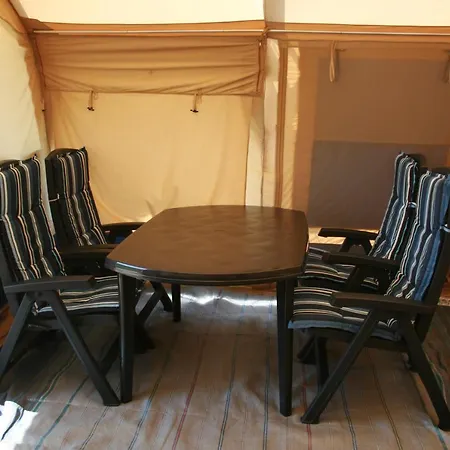 Camping De Regenboog Tent 4 Persons Šluknov