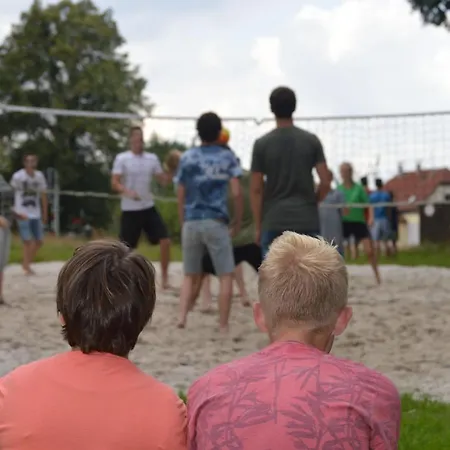 Camping De Regenboog Tent 4 Persons Šluknov